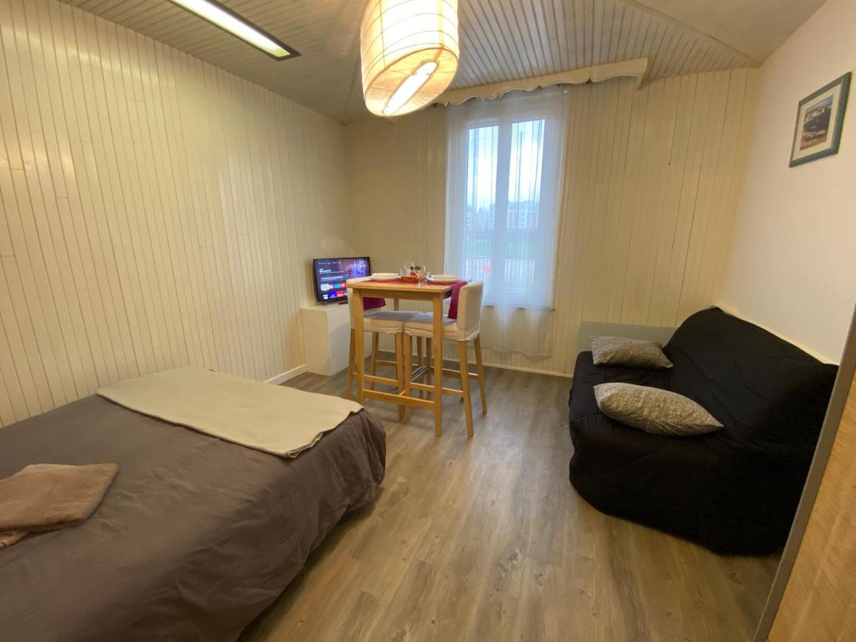 Ferienwohnung Au Bouquet Troyen - Wifi - Calme Et Tranquillite Troyes Exterior foto